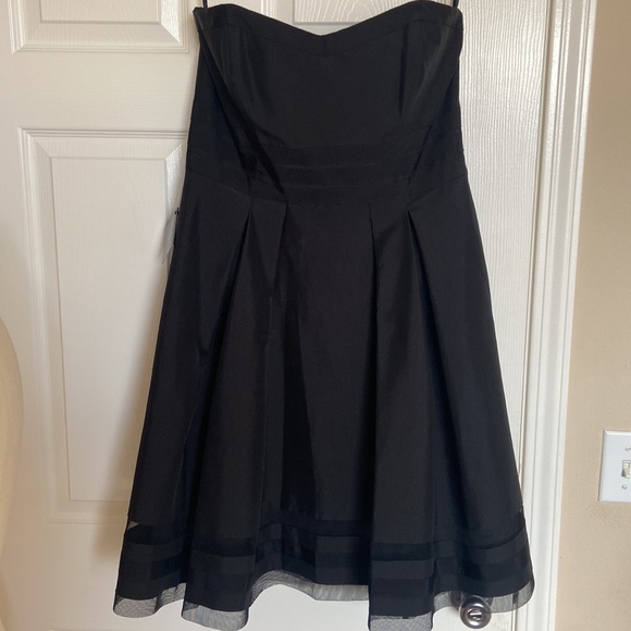 White House Black Market Strapless Dress Size 14 - Picture 3 of 5